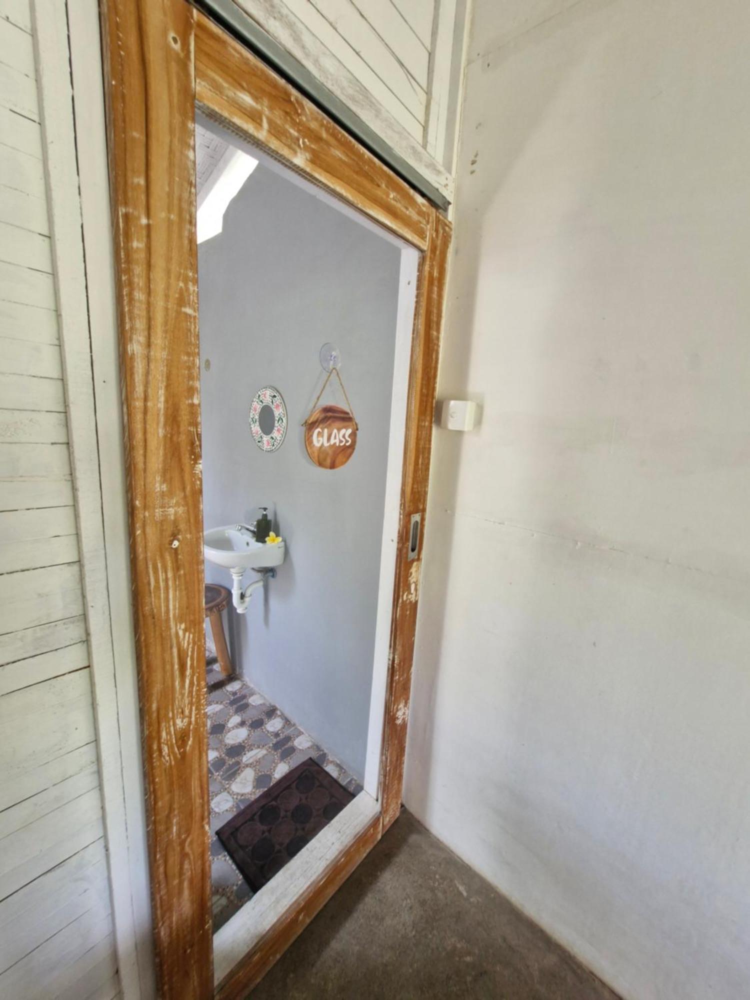 The Layar Homestay Batununggul エクステリア 写真