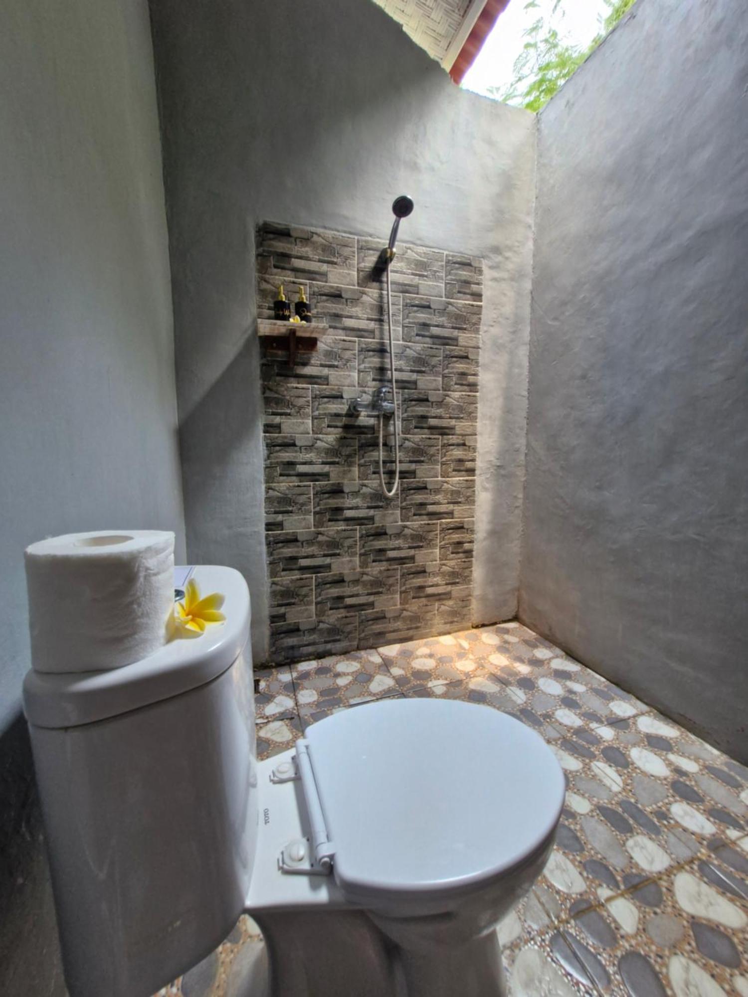 The Layar Homestay Batununggul エクステリア 写真